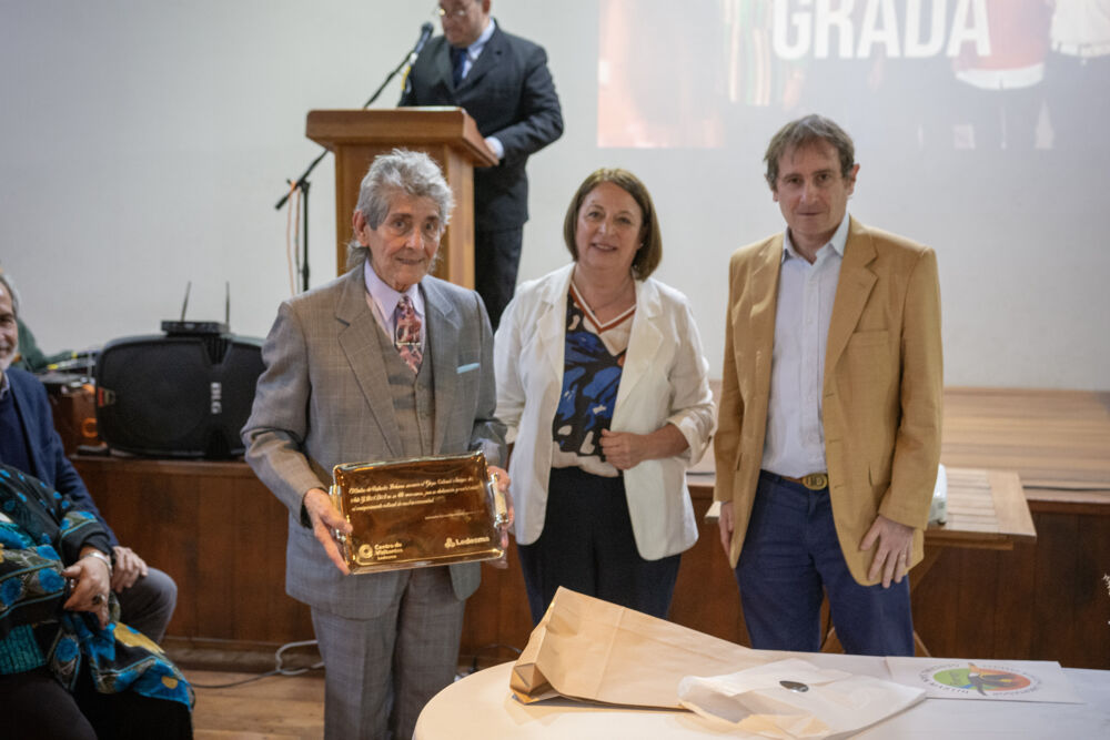 Abrió la 1ra Feria del Libro Jujuy llega a las Yungas 4 Abrió la 1ra Feria del Libro Jujuy llega a las Yungas - Ojos del Mundo