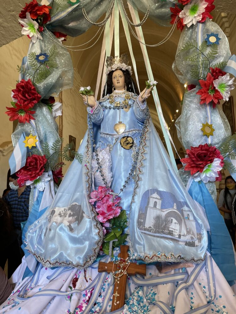 Casabindo se prepara para el Toreo de la Vincha - Ojos del Mundo