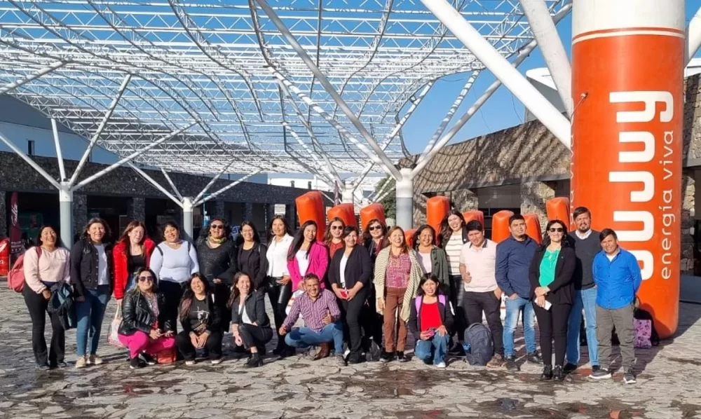 Gran presencia del sector público, privado y estudiantes de Jujuy en el 2do. Foro Regional en Catamarca - Ojos del Mundo